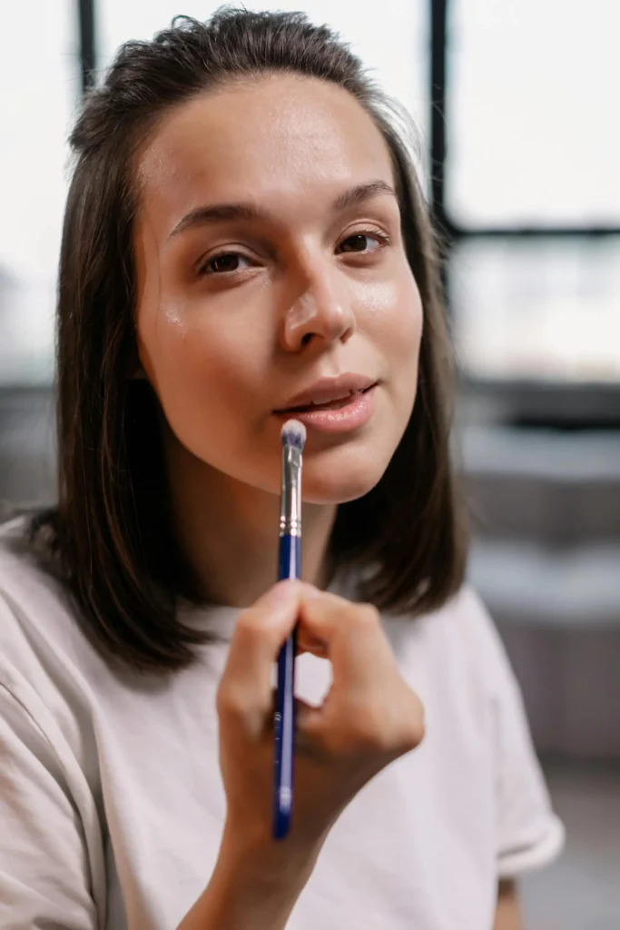 "No-Makeup" Beauty & Grooming