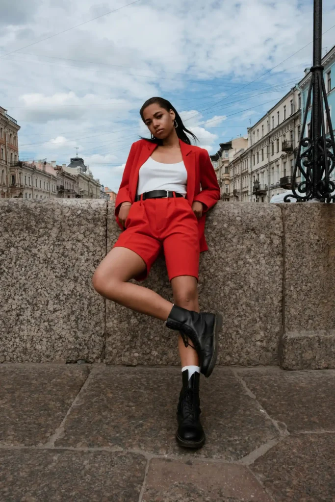  "City-Girl" Short Suit