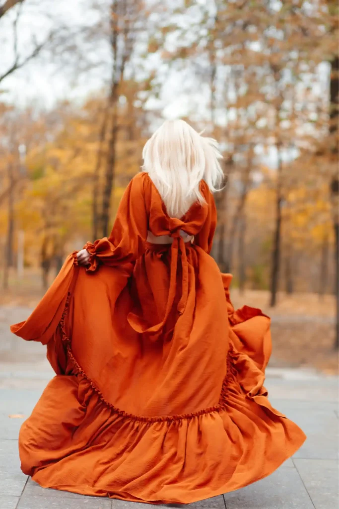 Fashion Advice for Tall Women: How to Style Your Height with Confidence long frok ,maxi