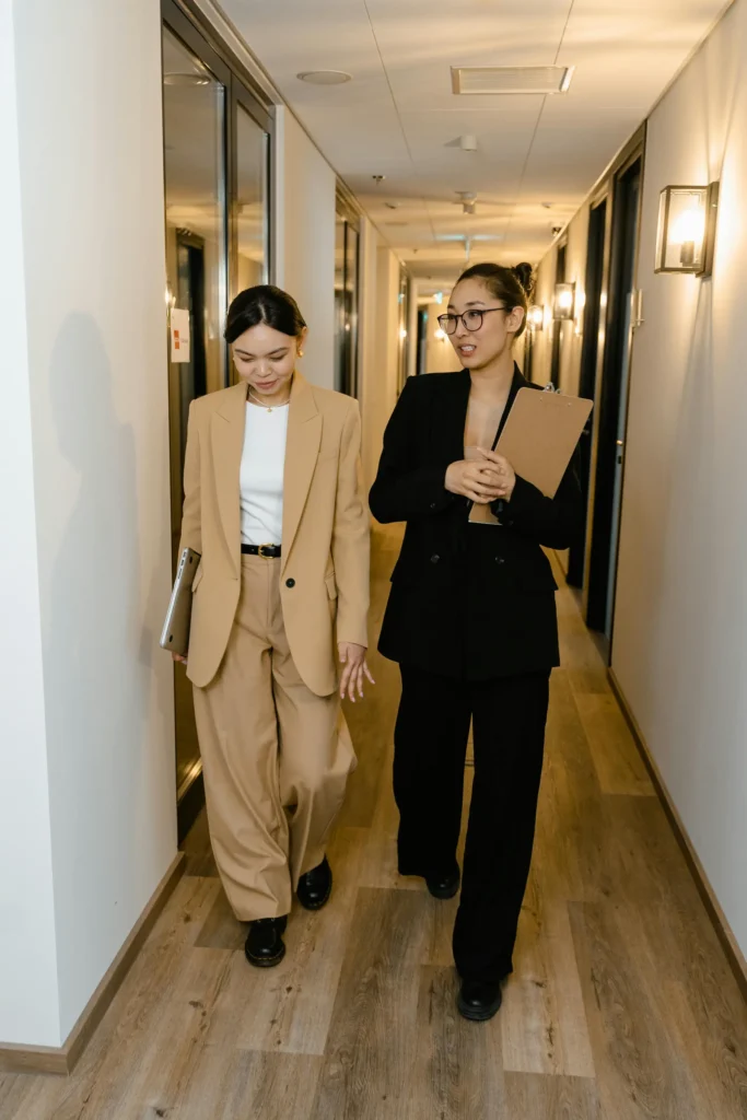 The Art of Corporate Chic: Stylish Work Outfits for Women on a Budget Building a "Capsule" Professional Wardrobe