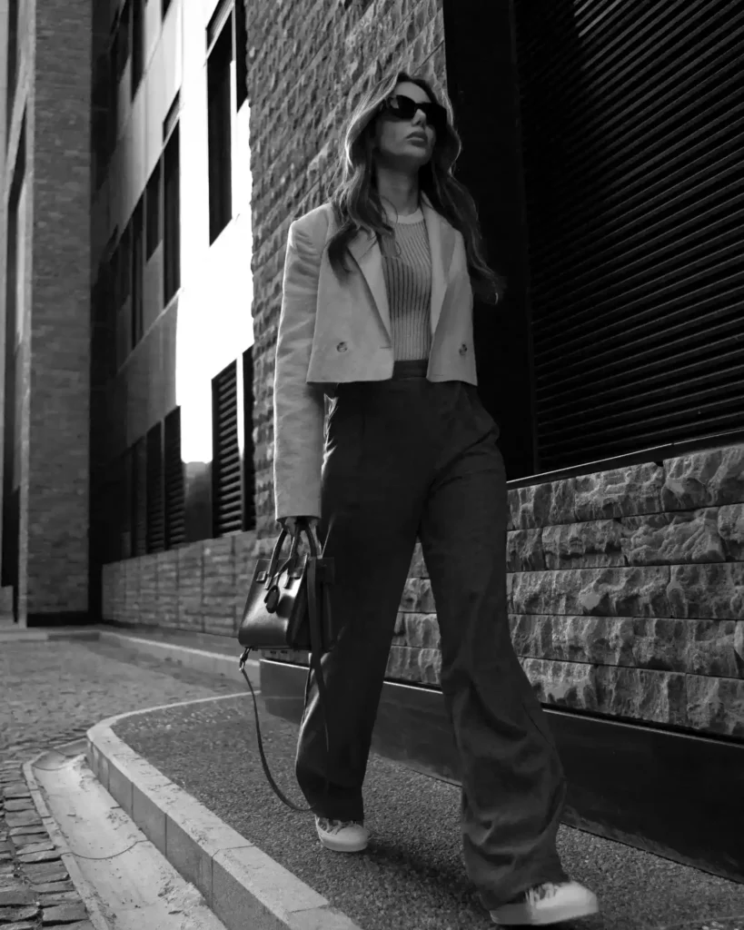 oversized blouser and slim trouser