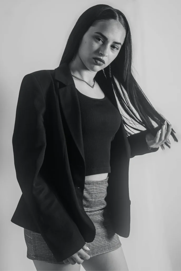 Big Blazer, Small Top" Silhouette