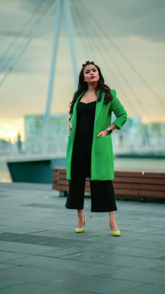 Embrace Monochrome Dressing
