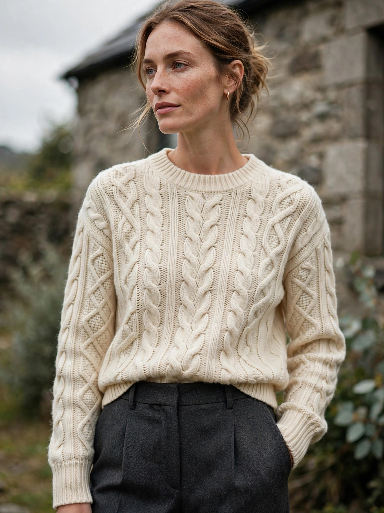 Heritage textiles, modern cuts. Tweed, wool, and knit in contemporary shapes. An Aran knit with tailored trousers is the week’s unofficial uniform.