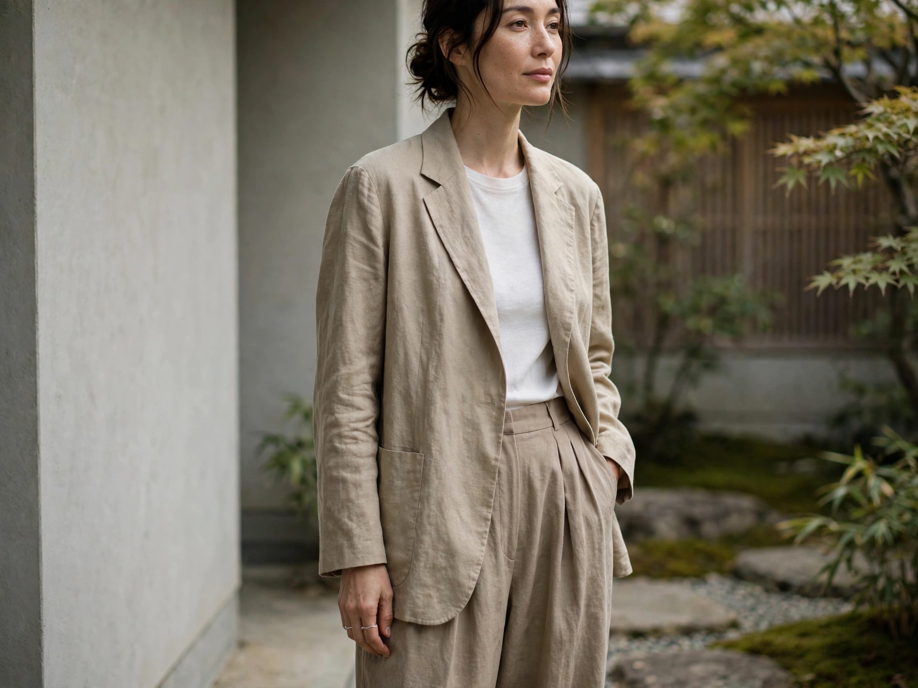 Quiet tailoring.